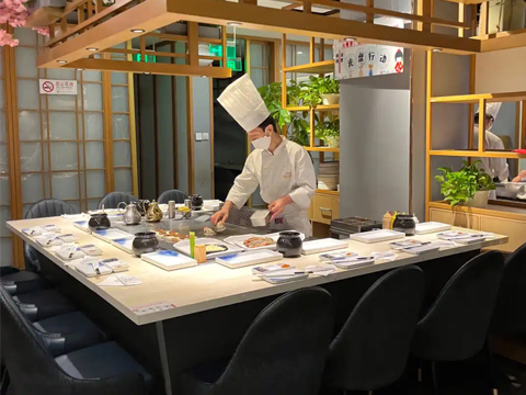 铁板烧和扒炉的区别，哪个更耐用